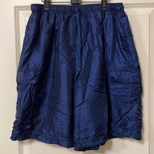 Jordan navy blue cargo 4 pockets basketball shorts. Size XL.